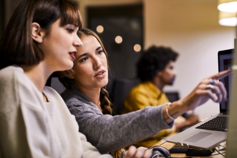 Absicherung im Krankheitsfall, Mutterschutz und Insolvenz