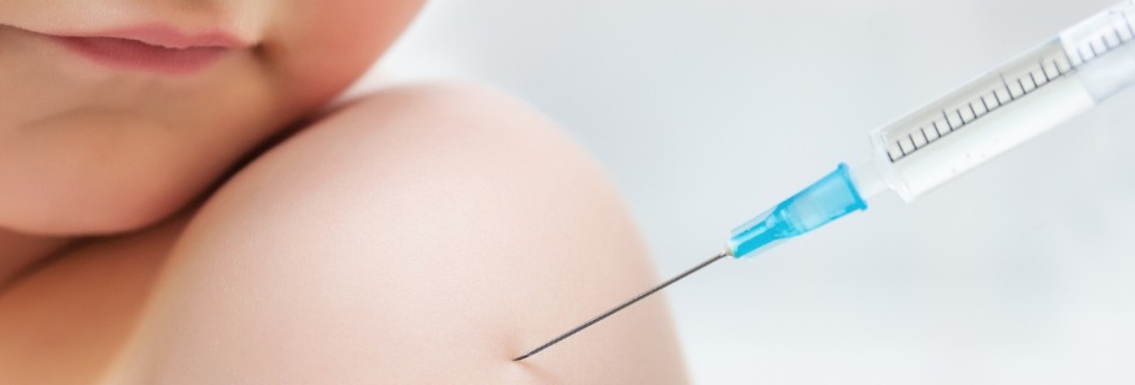Impfung durch Spritze