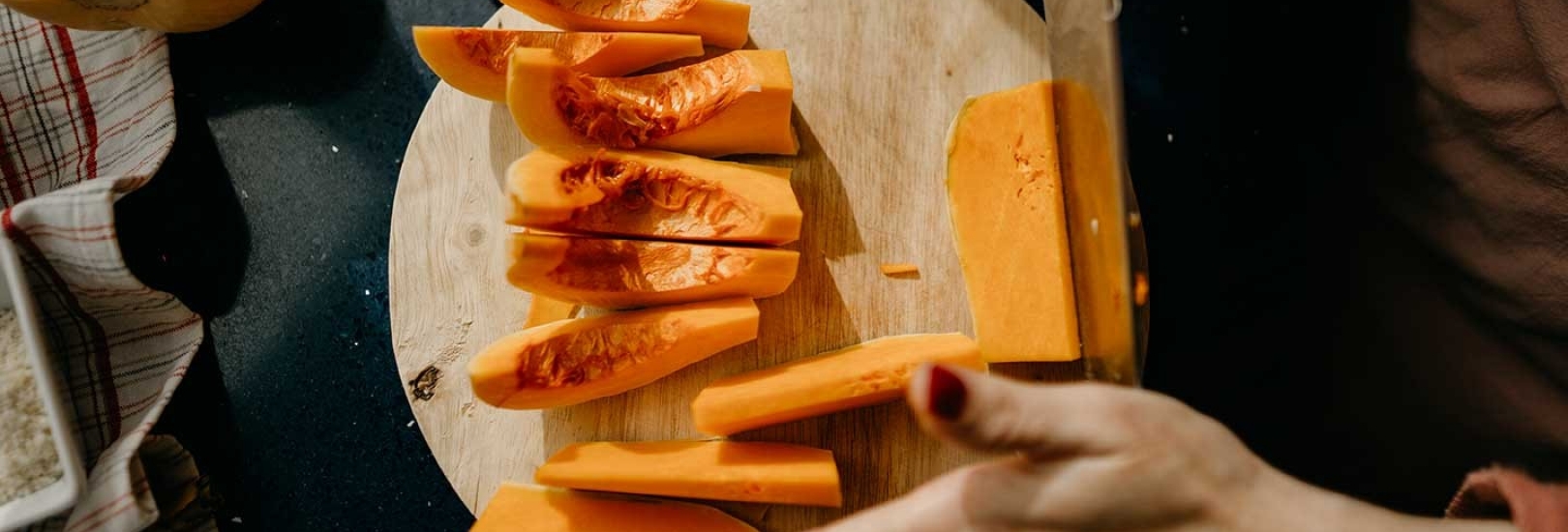 kuerbis schneidebrett ernaehrung